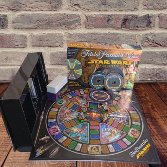Star Wars Saga Edition Trivial Pursuit DVD Game 2 to 4 Players or Teams Ages 10+ - Picture 2 of 12